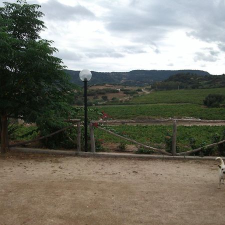 Agriturismo Su Solianu Bari Sardo Eksteriør billede