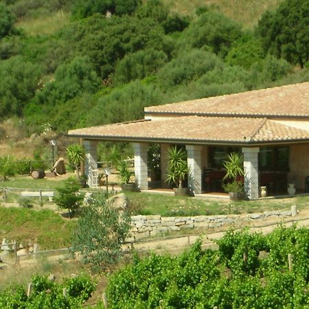 Agriturismo Su Solianu Bari Sardo Eksteriør billede