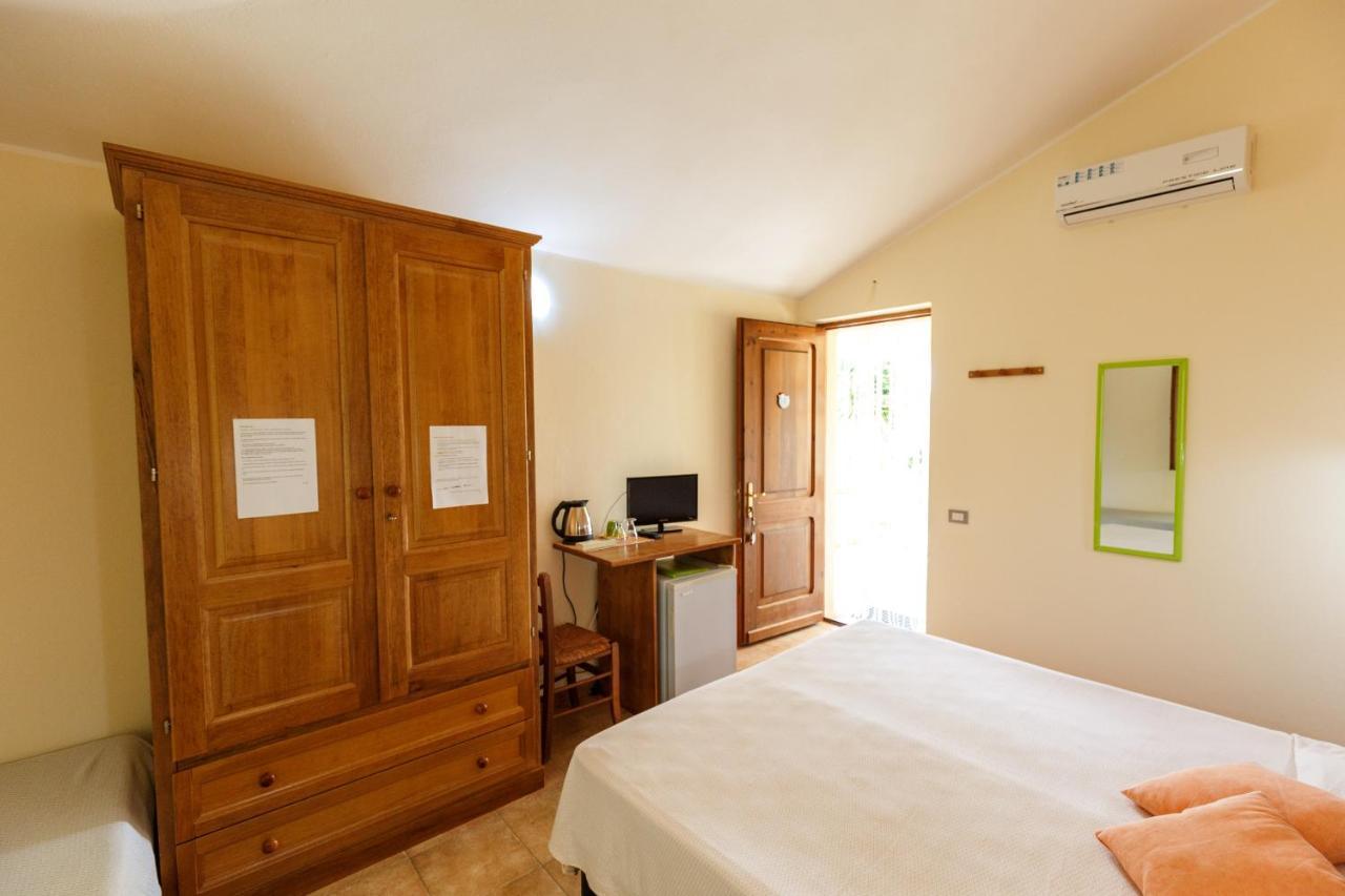 Agriturismo Su Solianu Bari Sardo Eksteriør billede