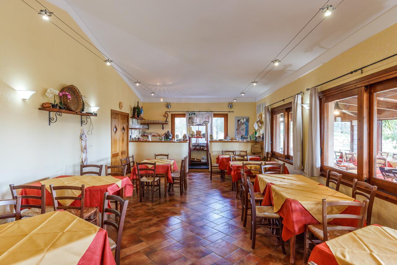 Agriturismo Su Solianu Bari Sardo Eksteriør billede
